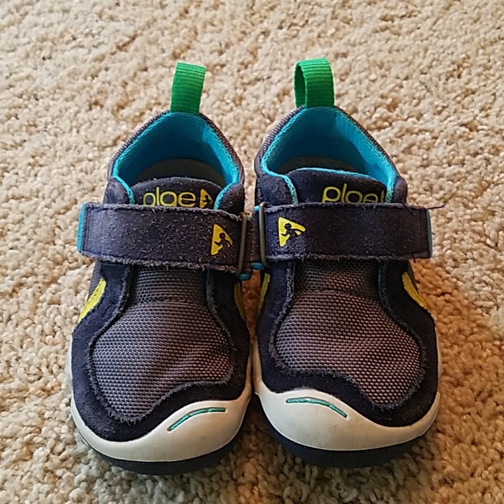 Plae Shoes!